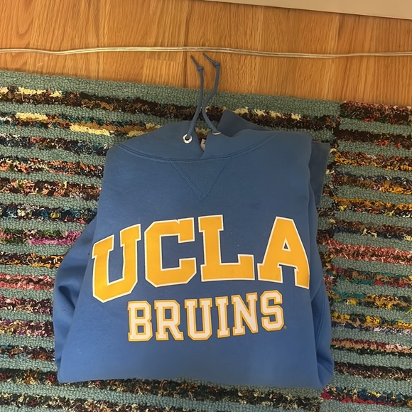 UCLA hoodie - Picture 3 of 3